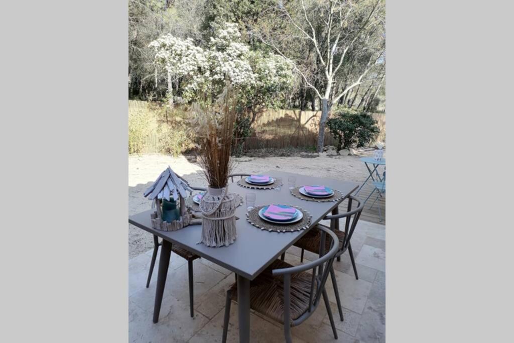 Maison 5 Personnes En Garrigue - Piscine-Spa Prive Langlade Dış mekan fotoğraf