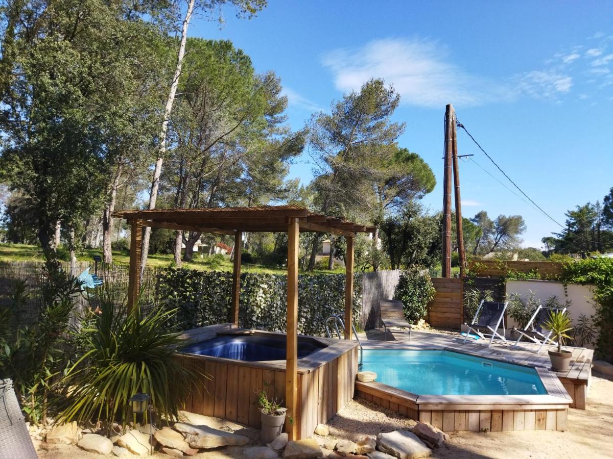 Maison 5 Personnes En Garrigue - Piscine-Spa Prive Langlade Dış mekan fotoğraf